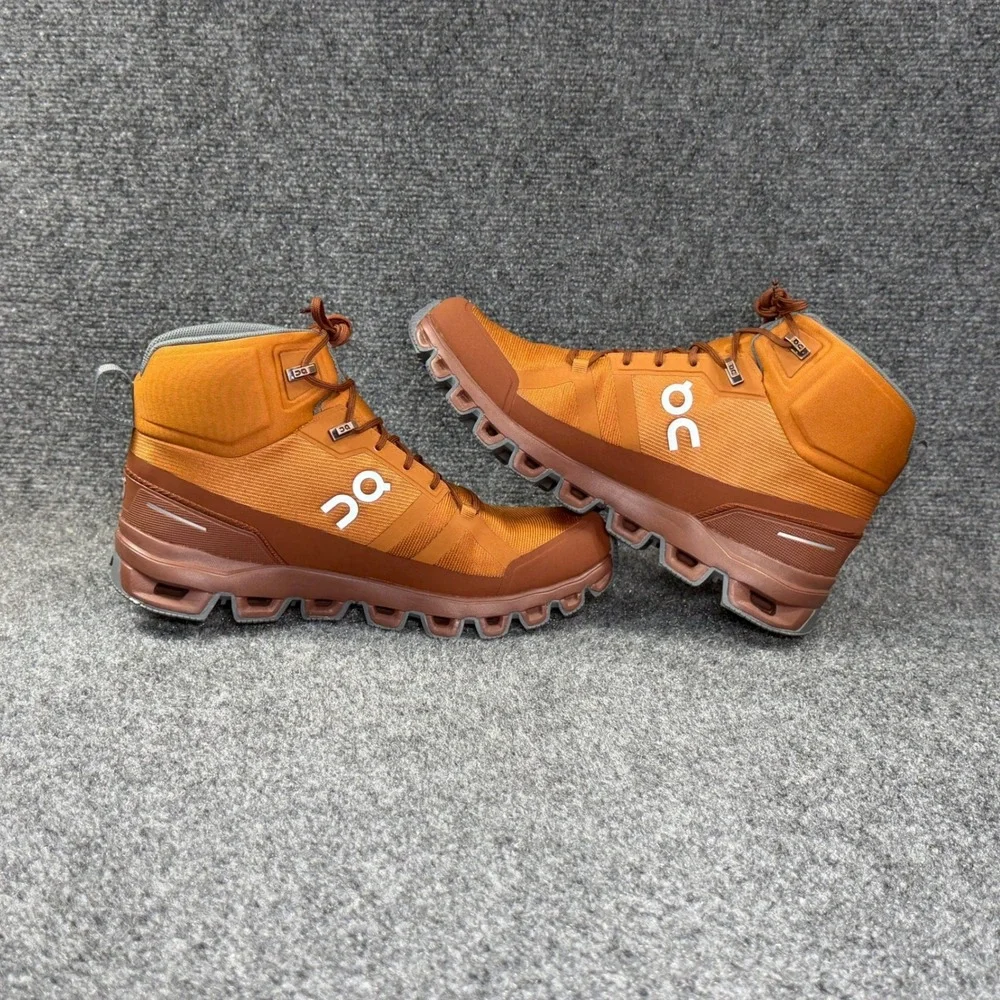 On Running Cloudrock Waterproof‎ Hiking Shoes Women's 9.5 Pecan Athletic Boots